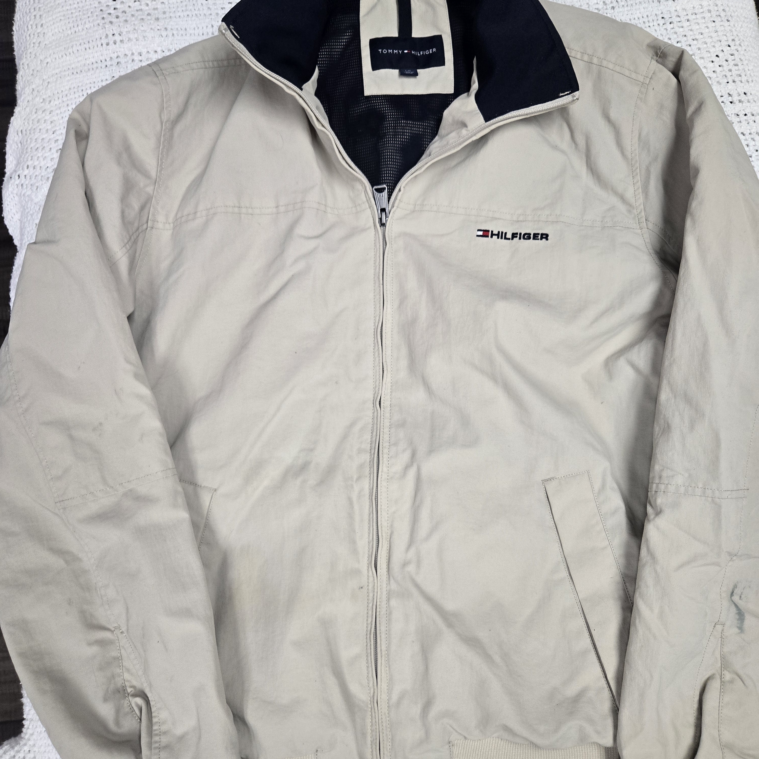 Tommy Hilfiger Men's Light Tan Size Large Windbreaker